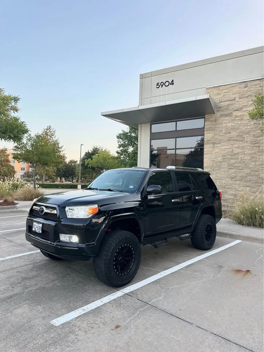 2011 Toyota 4Runner 5th Gen - Image 10 of 15