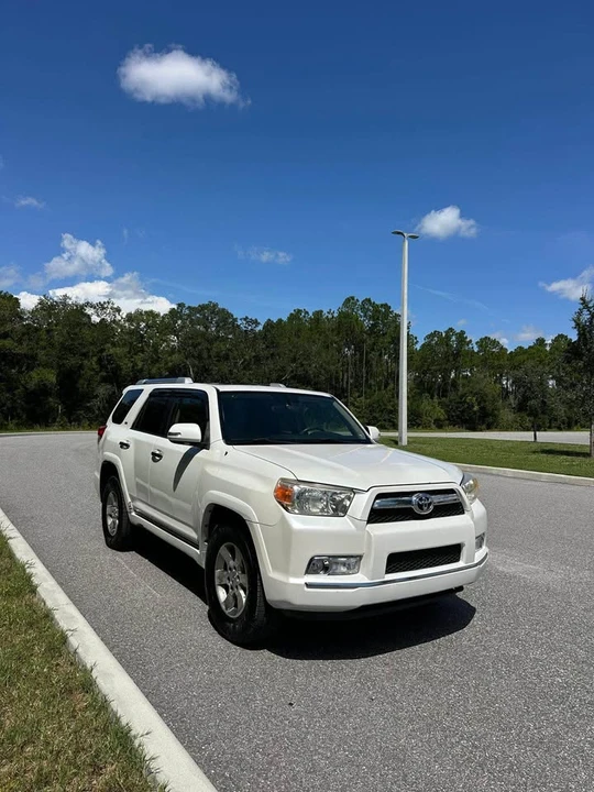 2011 Toyota 4Runner 5th Gen - Image 8 of 10