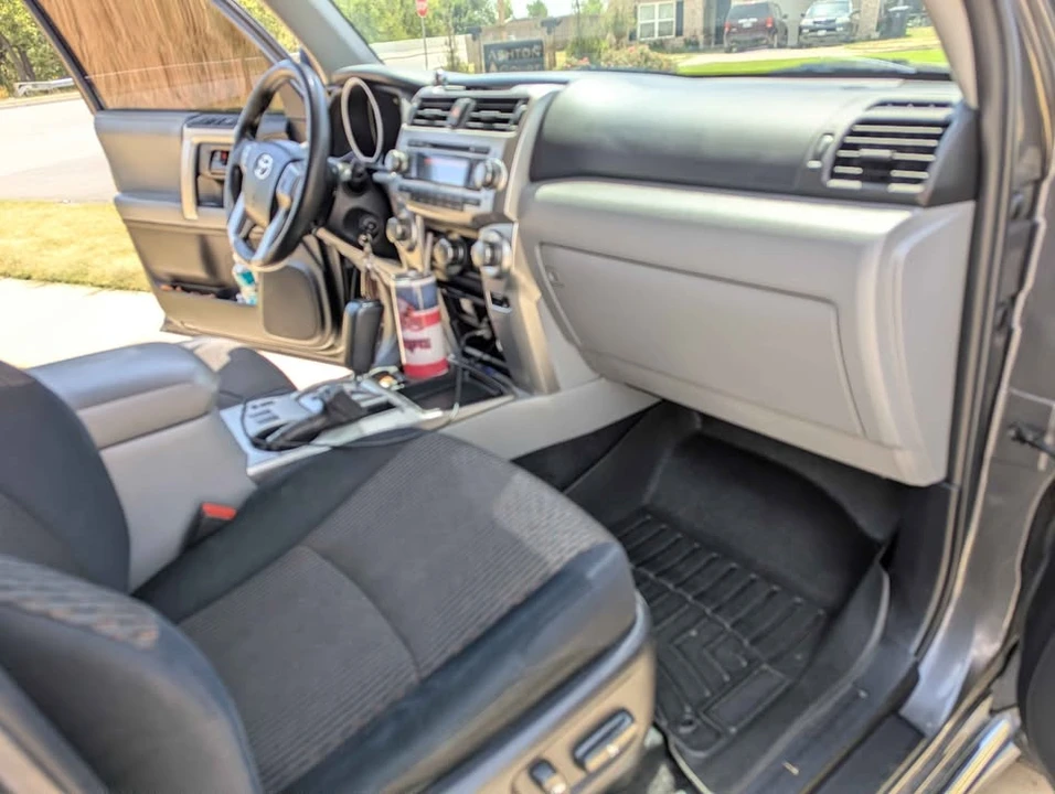 2011 Toyota 4Runner 5th Gen - Image 12 of 15