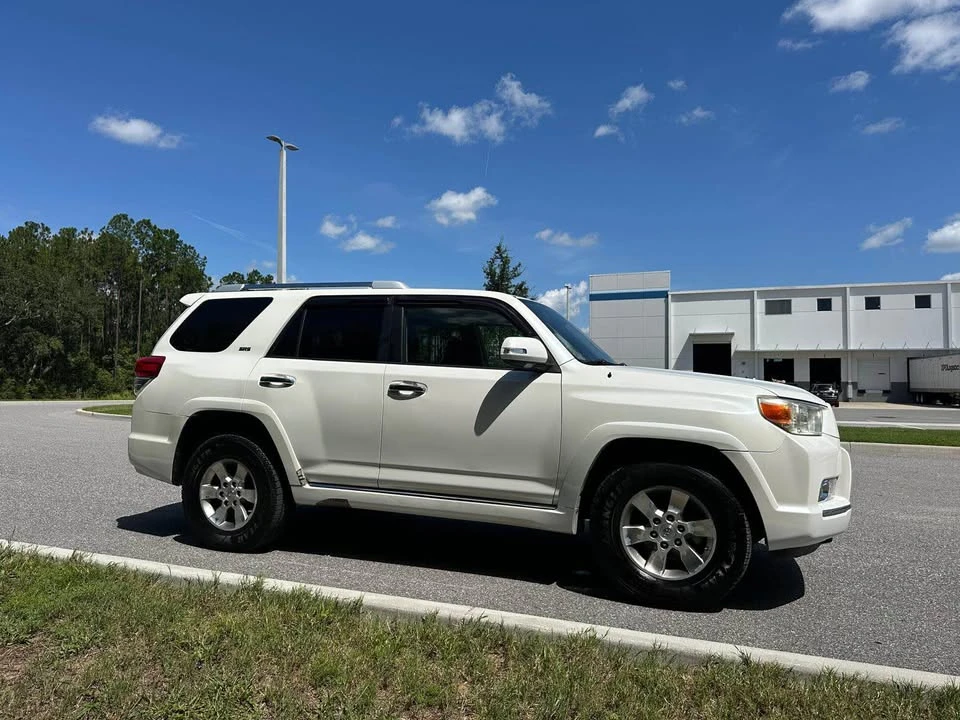 2011 Toyota 4Runner 5th Gen - Image 3 of 10