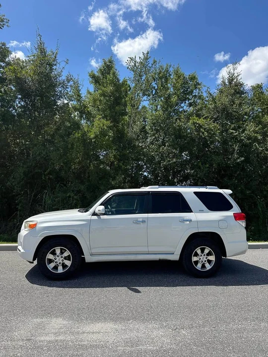2011 Toyota 4Runner 5th Gen - Image 6 of 10
