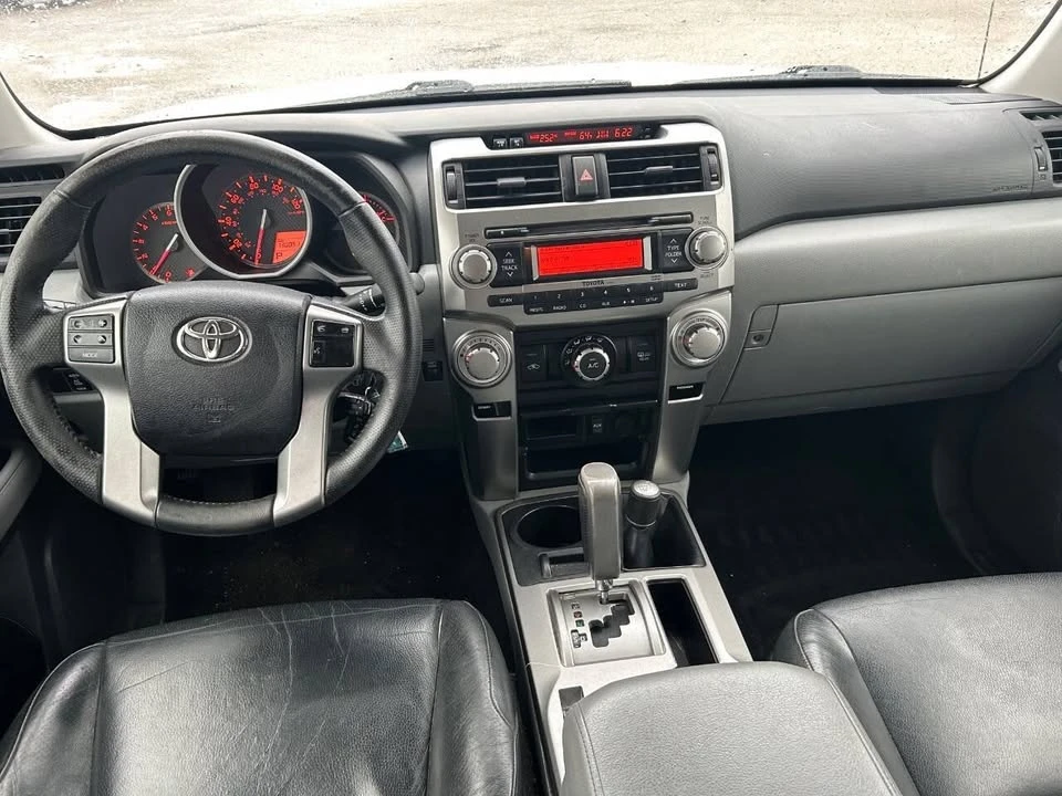 2011 Toyota 4Runner 5th Gen - Image 8 of 15