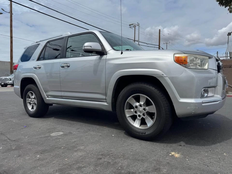 2011 Toyota 4Runner 5th Gen - Image 3 of 16