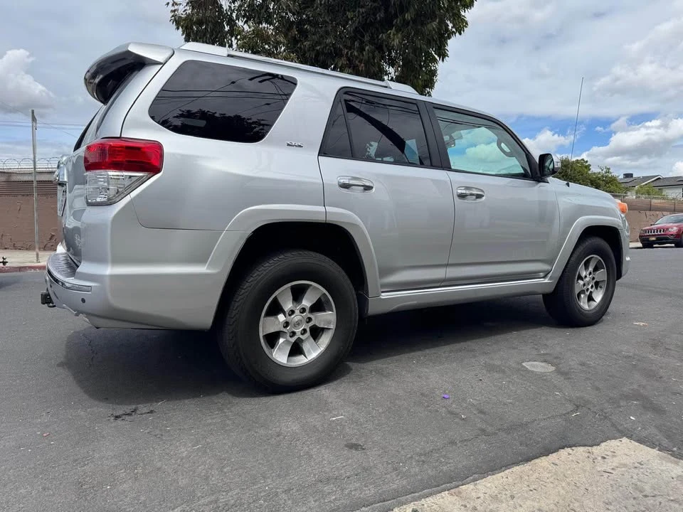 2011 Toyota 4Runner 5th Gen - Image 4 of 16
