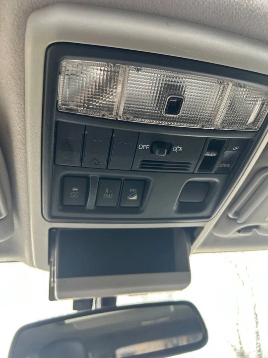 2011 Toyota 4Runner 5th Gen - Image 13 of 15