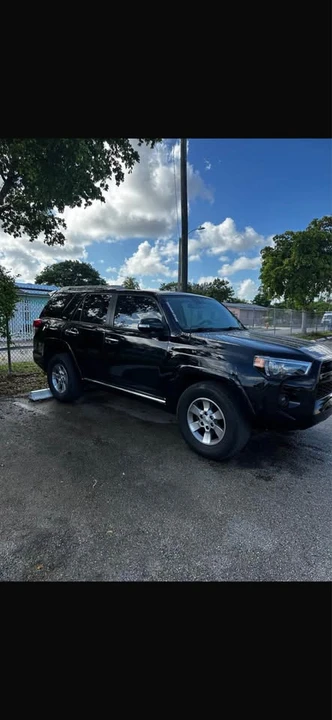 2011 Toyota 4Runner 5th Gen - Image 4 of 4