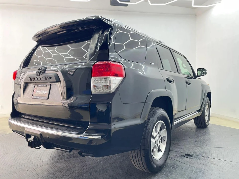 2011 Toyota 4Runner 5th Gen - Image 4 of 21