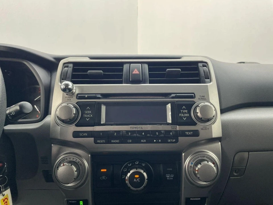 2011 Toyota 4Runner 5th Gen - Image 18 of 21