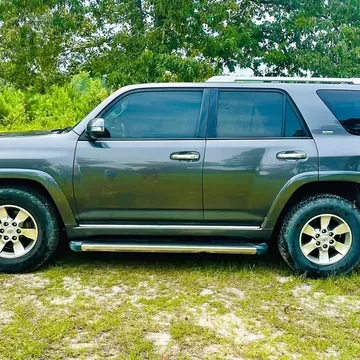 2011 Toyota 4Runner SR5 Sport Utility 4D
