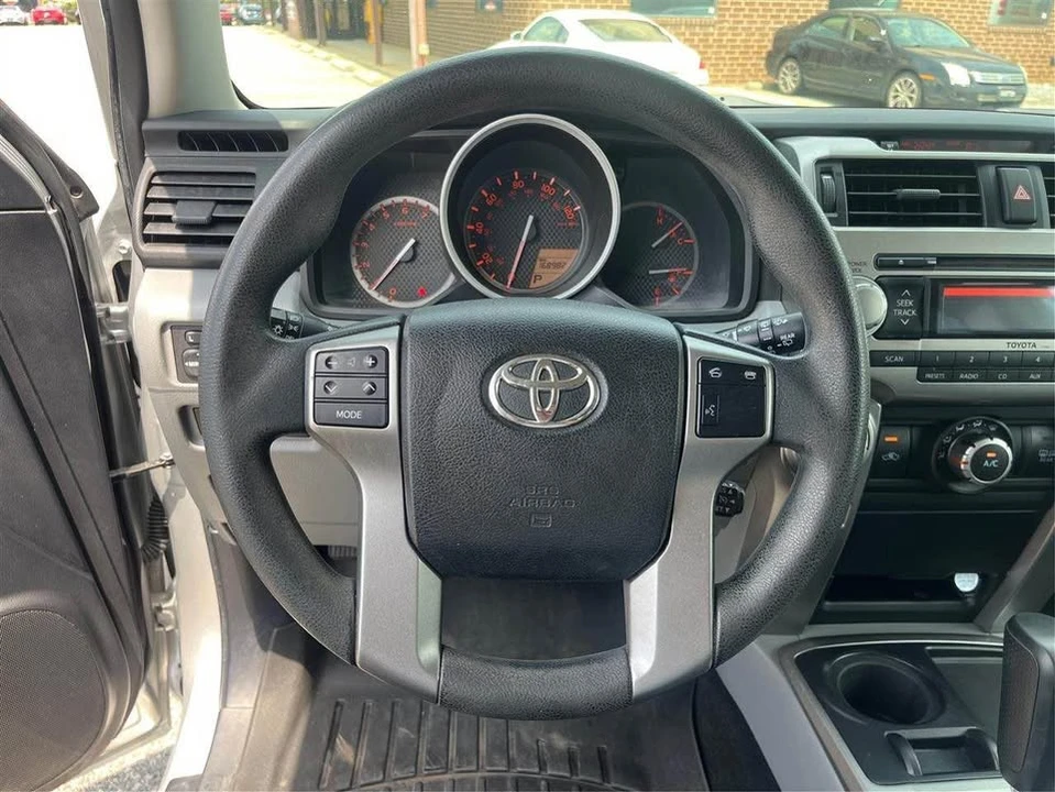 2011 Toyota 4Runner 5th Gen - Image 15 of 17