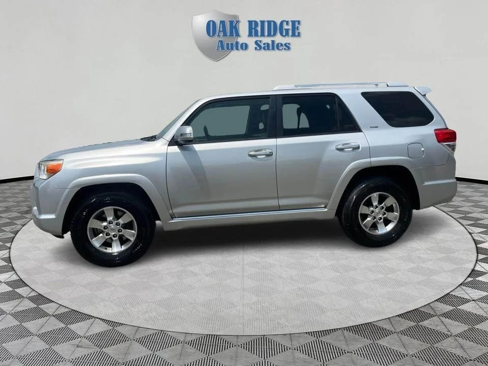 2011 Toyota 4Runner 5th Gen - Image 8 of 17