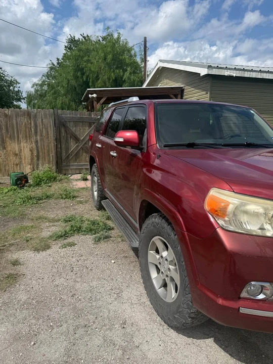 2011 Toyota 4Runner 5th Gen - Image 3 of 4