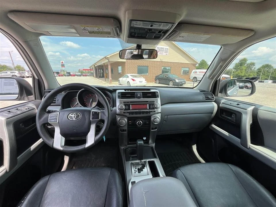 2011 Toyota 4Runner 5th Gen - Image 17 of 17