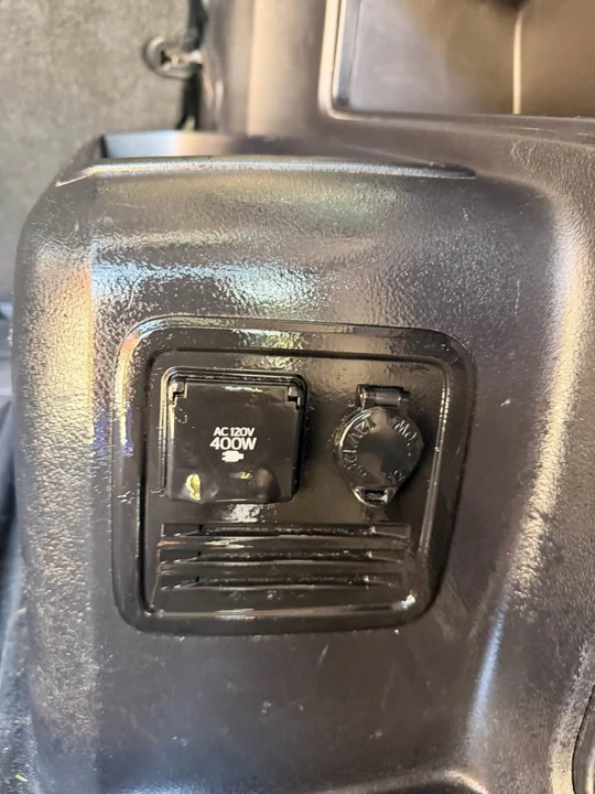 2011 Toyota 4Runner 5th Gen - Image 13 of 15