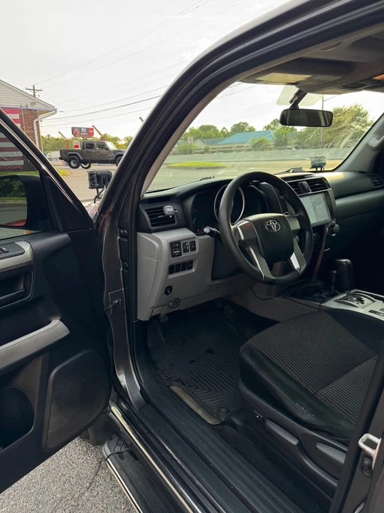 2011 Toyota 4Runner 5th Gen - Image 6 of 18