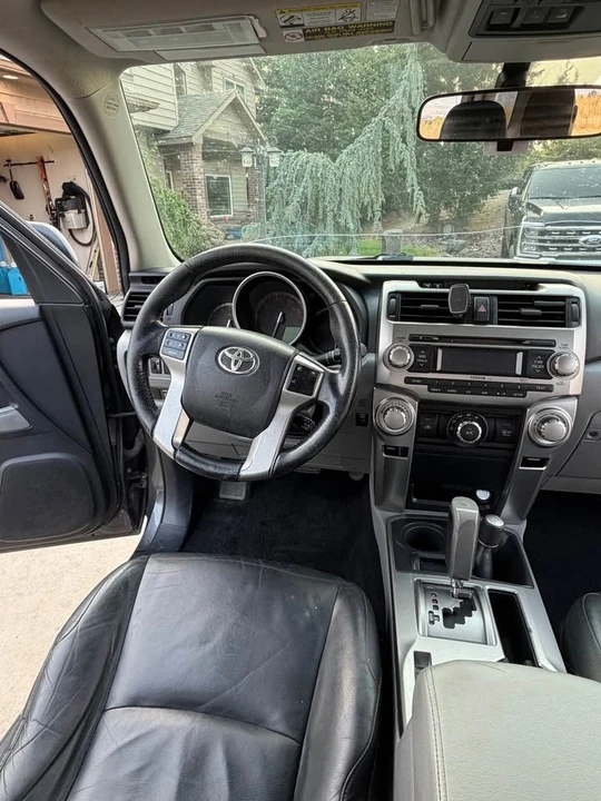 2011 Toyota 4Runner 5th Gen - Image 5 of 16