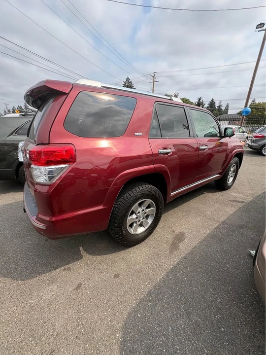 2011 Toyota 4Runner 5th Gen - Image 3 of 13