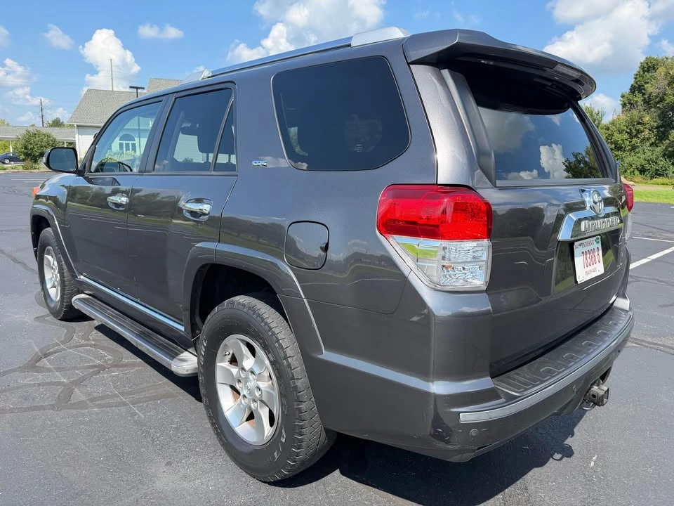 2011 Toyota 4Runner 5th Gen - Image 4 of 20