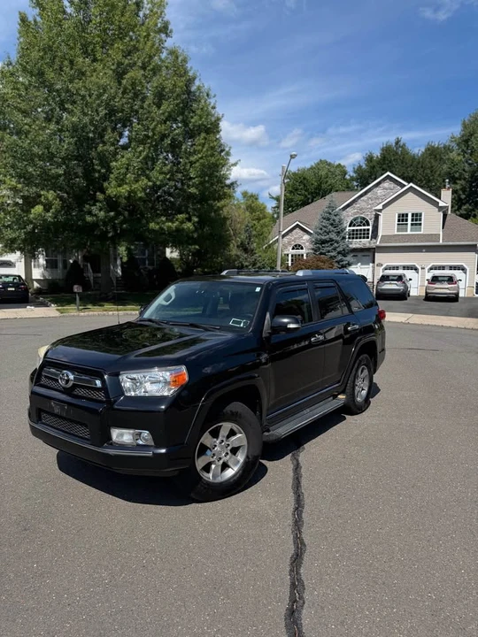 2011 Toyota 4Runner 5th Gen - Image 2 of 16