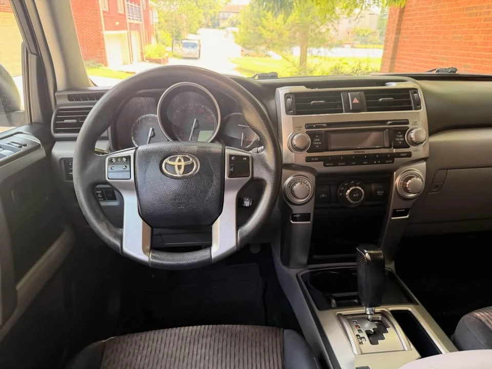 2011 Toyota 4Runner 5th Gen - Image 14 of 15
