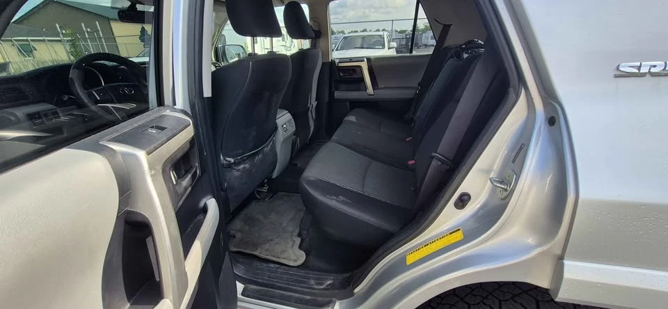 2011 Toyota 4Runner 5th Gen - Image 9 of 10
