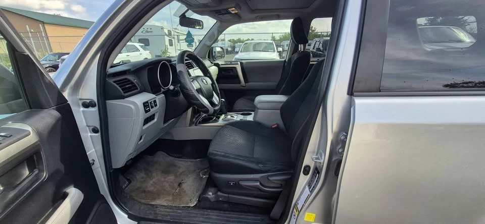 2011 Toyota 4Runner 5th Gen - Image 8 of 10