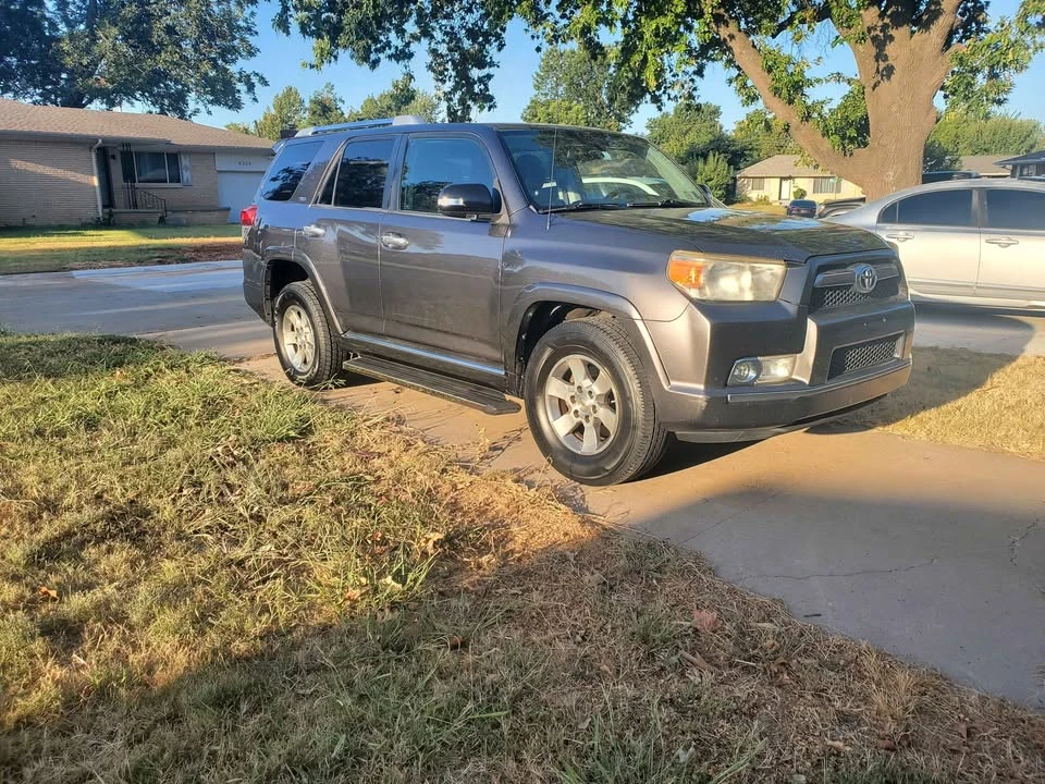 2011 Toyota 4Runner 5th Gen - Image 3 of 7