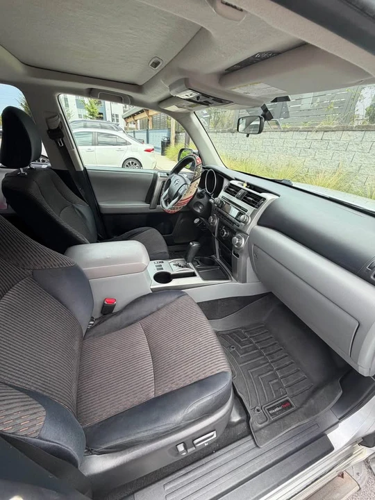 2011 Toyota 4Runner 5th Gen - Image 11 of 19