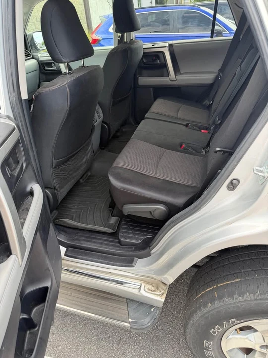 2011 Toyota 4Runner 5th Gen - Image 12 of 19