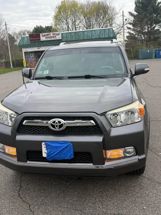 2011 Toyota 4Runner 5th Gen - Image 4 of 7