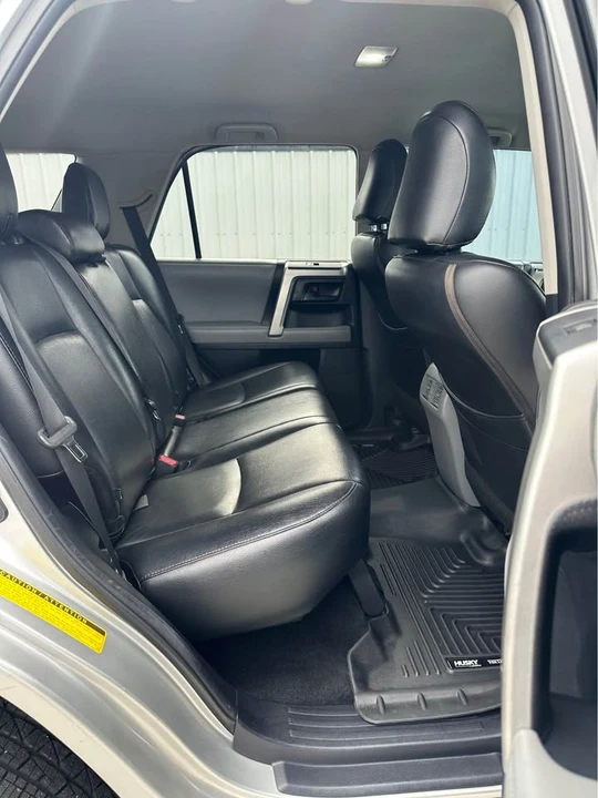 2011 Toyota 4Runner 5th Gen - Image 10 of 16