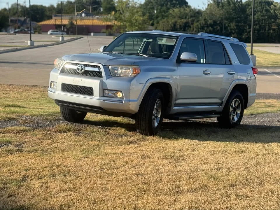 2011 Toyota 4Runner 5th Gen - Image 2 of 13