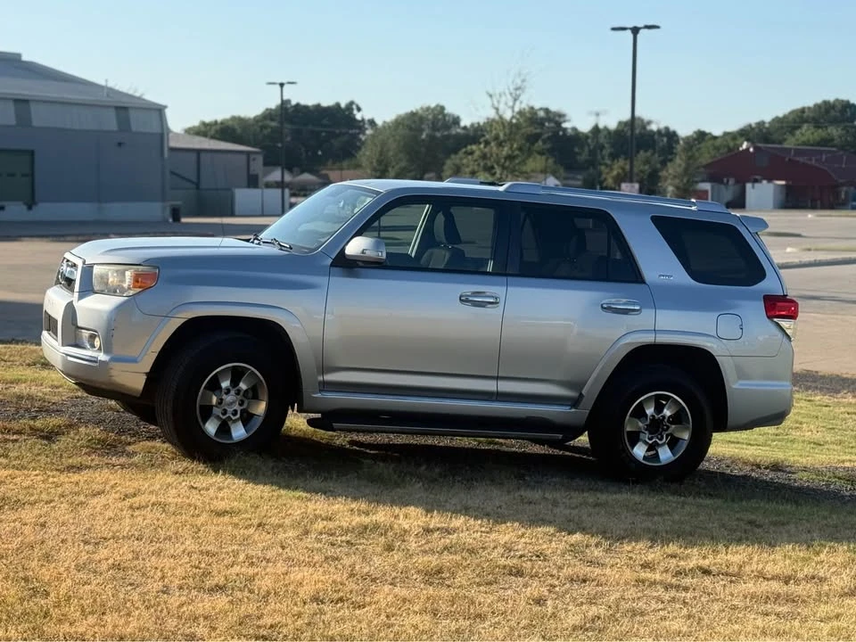 2011 Toyota 4Runner 5th Gen - Image 3 of 13