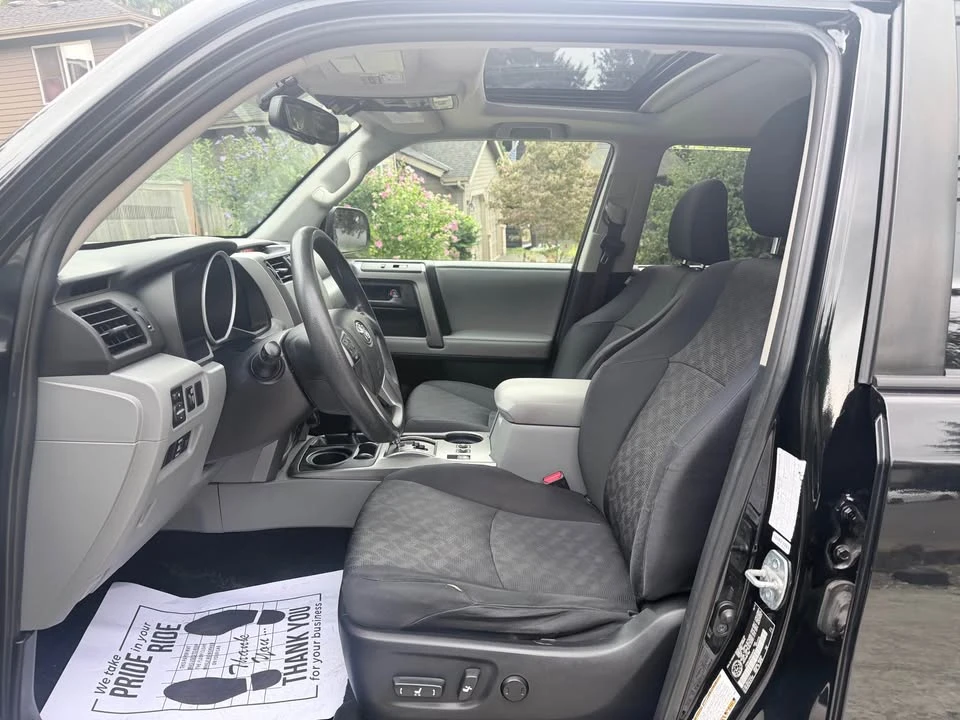 2011 Toyota 4Runner 5th Gen - Image 5 of 15