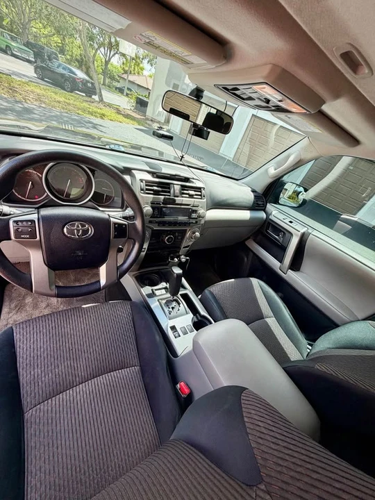 2011 Toyota 4Runner 5th Gen - Image 14 of 20