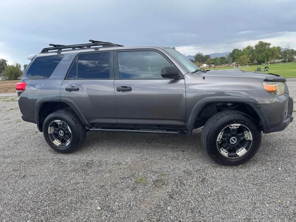 2011 Toyota 4Runner 5th Gen - Image 2 of 20
