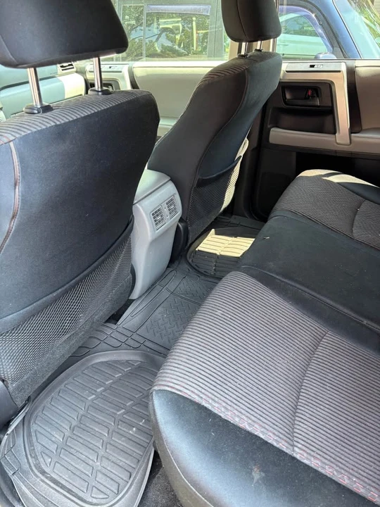 2011 Toyota 4Runner 5th Gen - Image 15 of 20