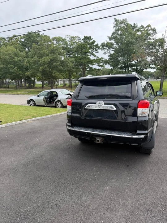 2011 Toyota 4Runner 5th Gen - Image 13 of 16