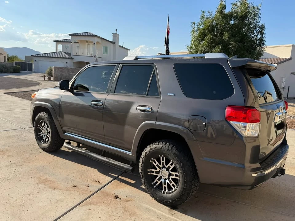 2011 Toyota 4Runner 5th Gen - Image 5 of 7