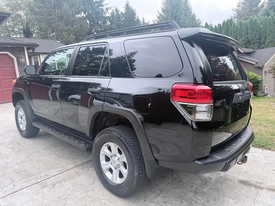 2011 Toyota 4Runner 5th Gen - Image 4 of 15