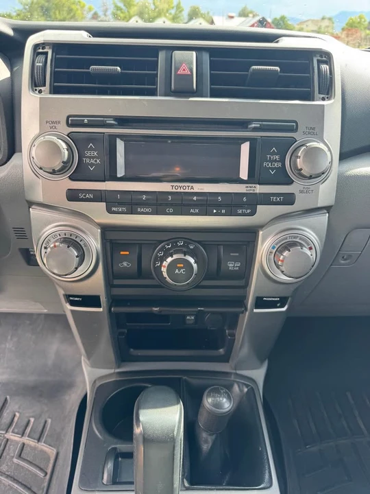 2011 Toyota 4Runner 5th Gen - Image 8 of 20
