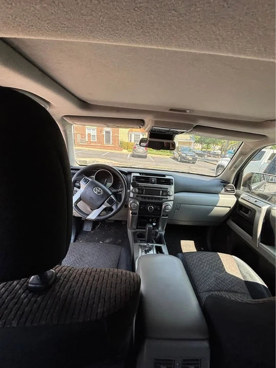 2011 Toyota 4Runner 5th Gen - Image 12 of 20