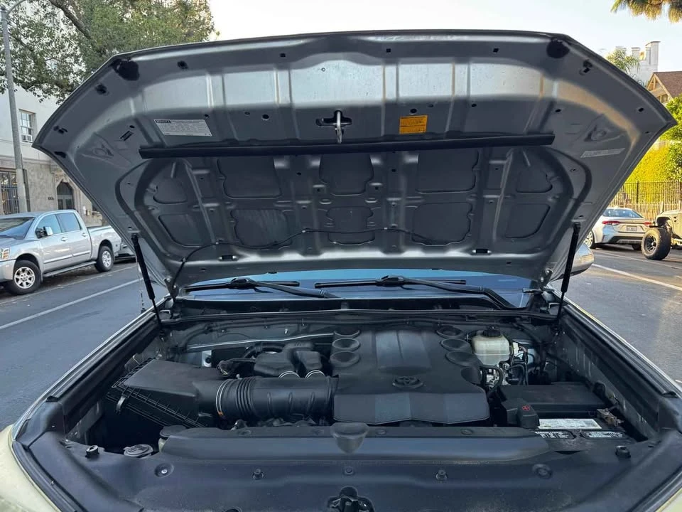 2011 Toyota 4Runner 5th Gen - Image 9 of 16