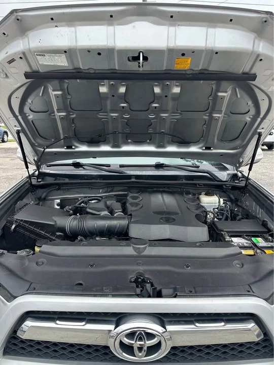 2011 Toyota 4Runner 5th Gen - Image 9 of 19