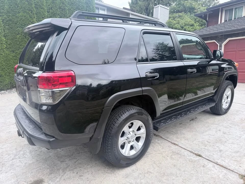 2011 Toyota 4Runner 5th Gen - Image 3 of 15