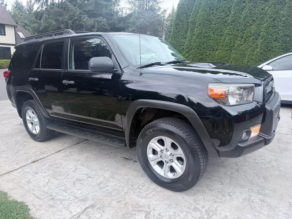 2011 Toyota 4Runner 5th Gen - Image 2 of 15