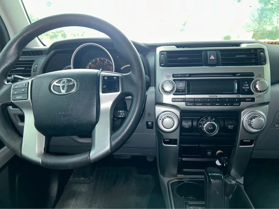 2011 Toyota 4Runner 5th Gen - Image 6 of 11