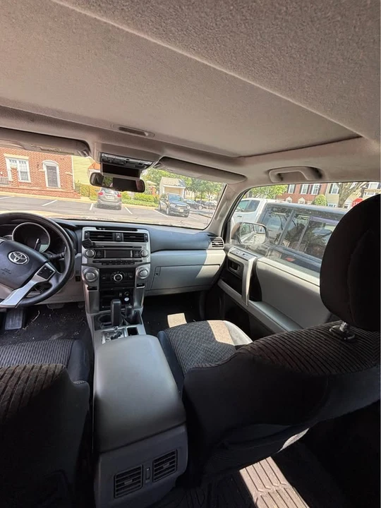 2011 Toyota 4Runner 5th Gen - Image 13 of 20