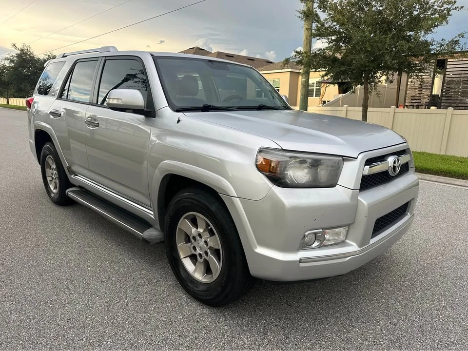 2011 Toyota 4Runner 5th Gen - Image 4 of 19