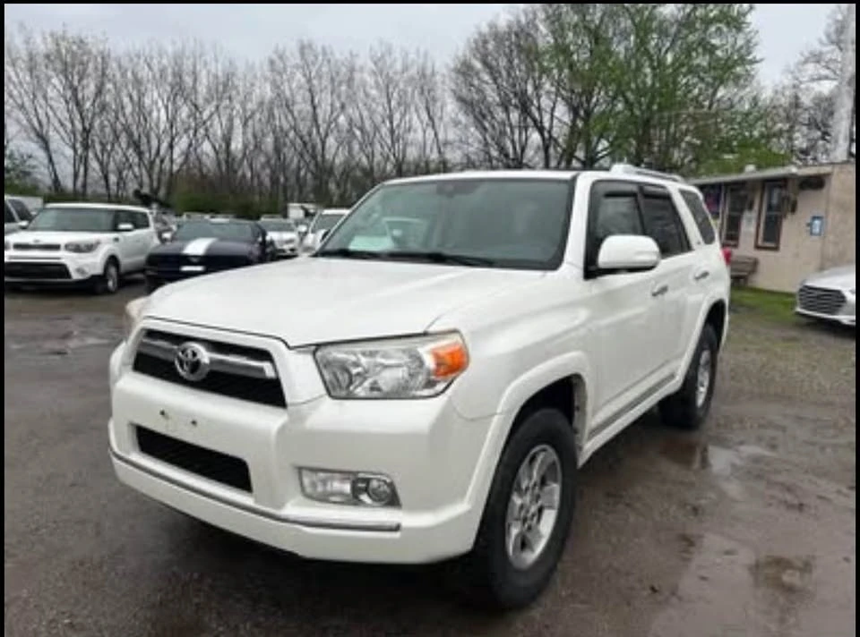 2011 Toyota 4Runner 5th Gen - Image 2 of 10